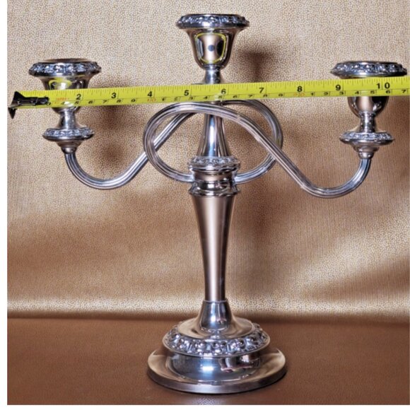 Vintage Silver plated 3 arm candelabra - Picture 5 of 5